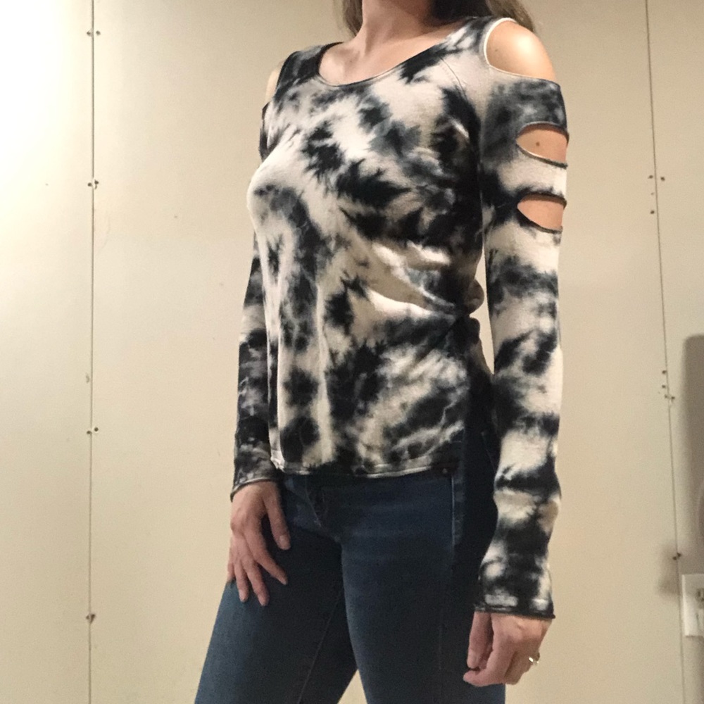 Rock & Republic acid washed cold shoulder sweater